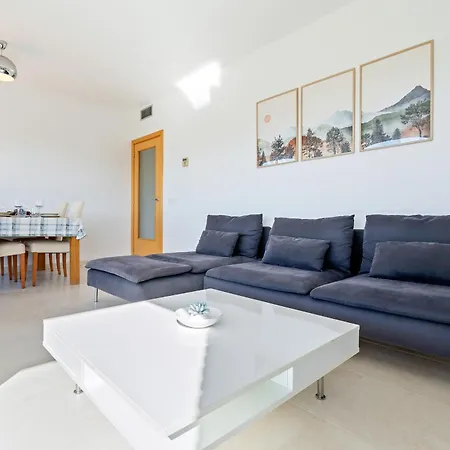 Clauhomes Paradise Village Apartamento