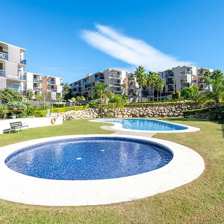 Clauhomes Paradise Village Apartamento